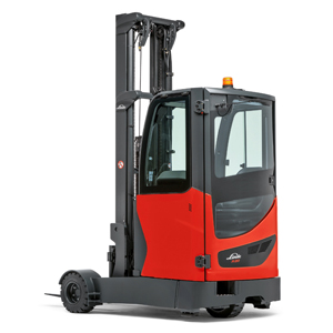 foto Linde Material Handling presenta su última serie de carretillas retráctiles R14G-R20G con ruedas superelásticas (SE).